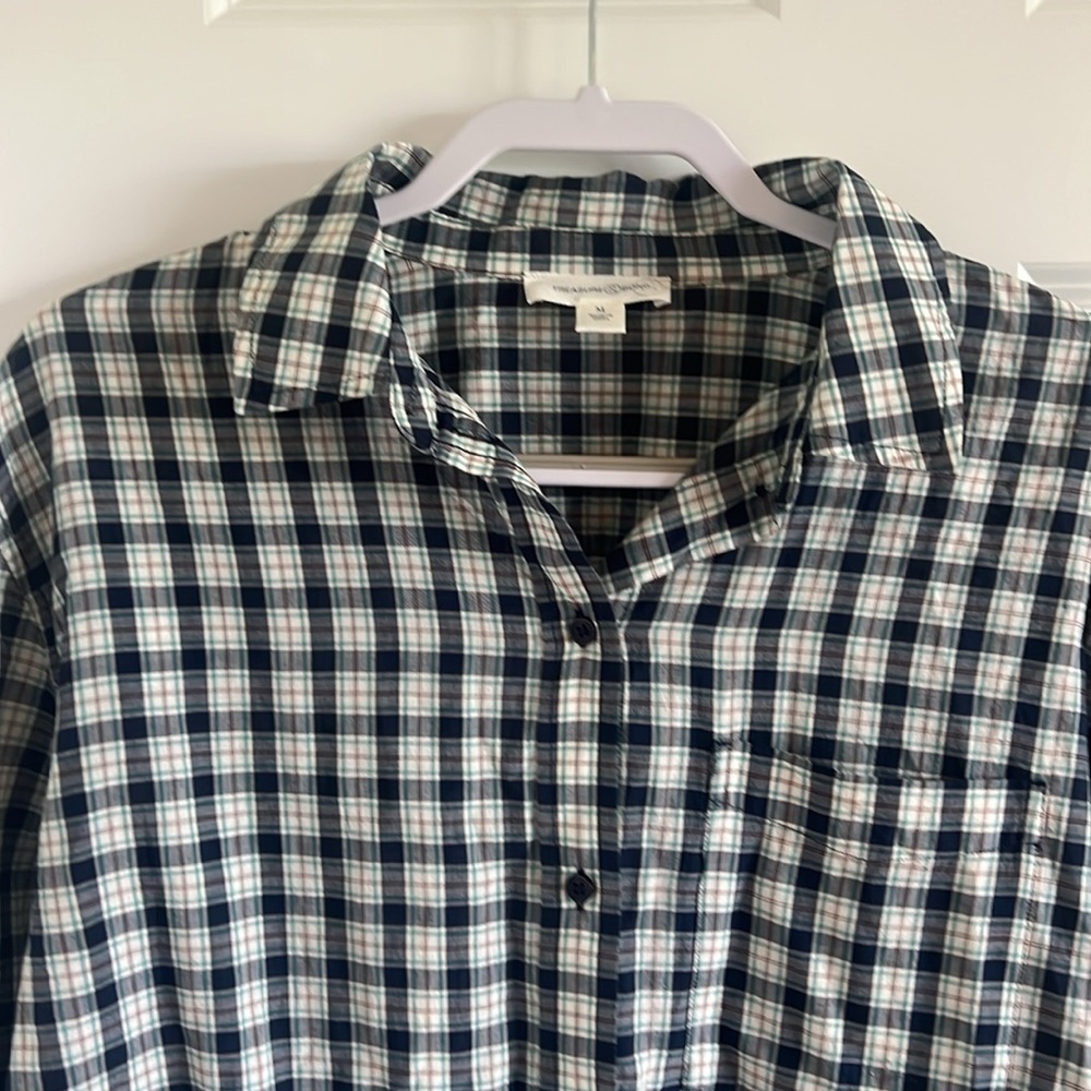 Treasure & Bond Plaid Button Down Blouse Size Medium - Picture 2 of 7